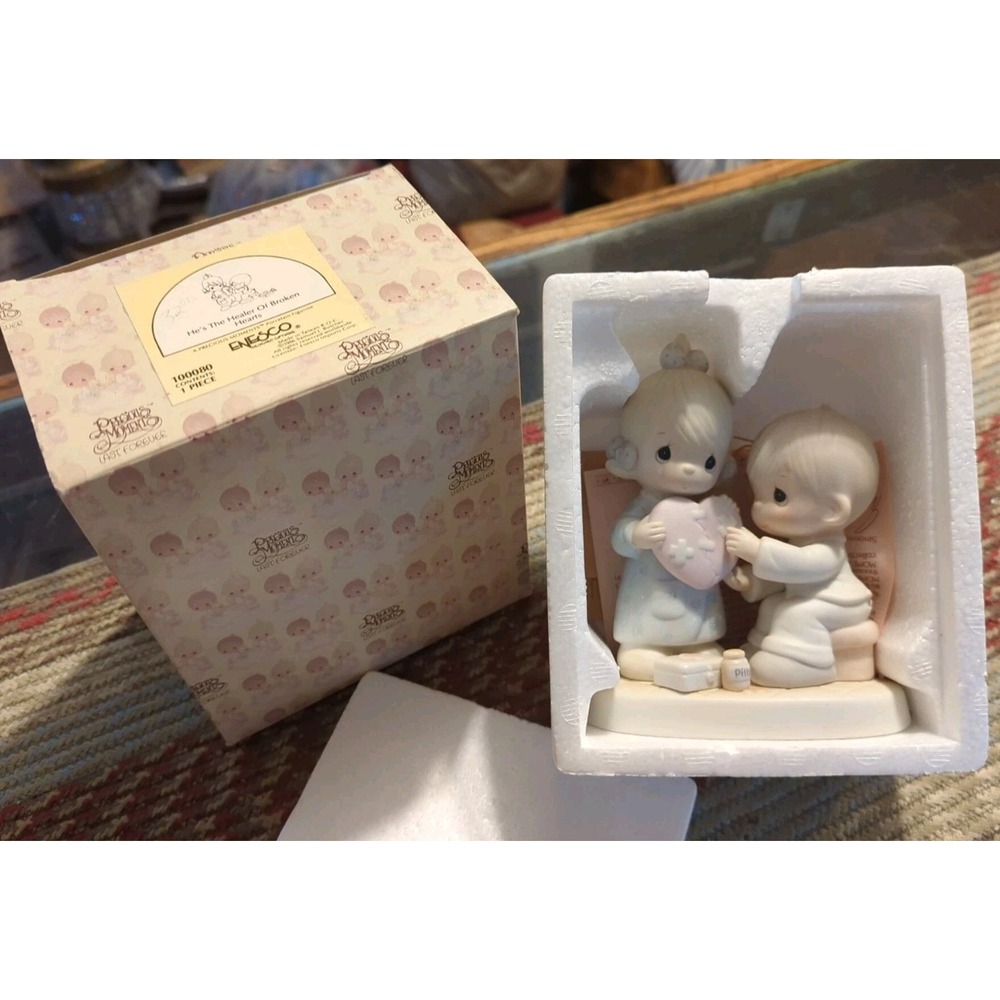 Vintage Precious Moments "He's the Healer of Broken Hearts" 100080 & Orig BOX